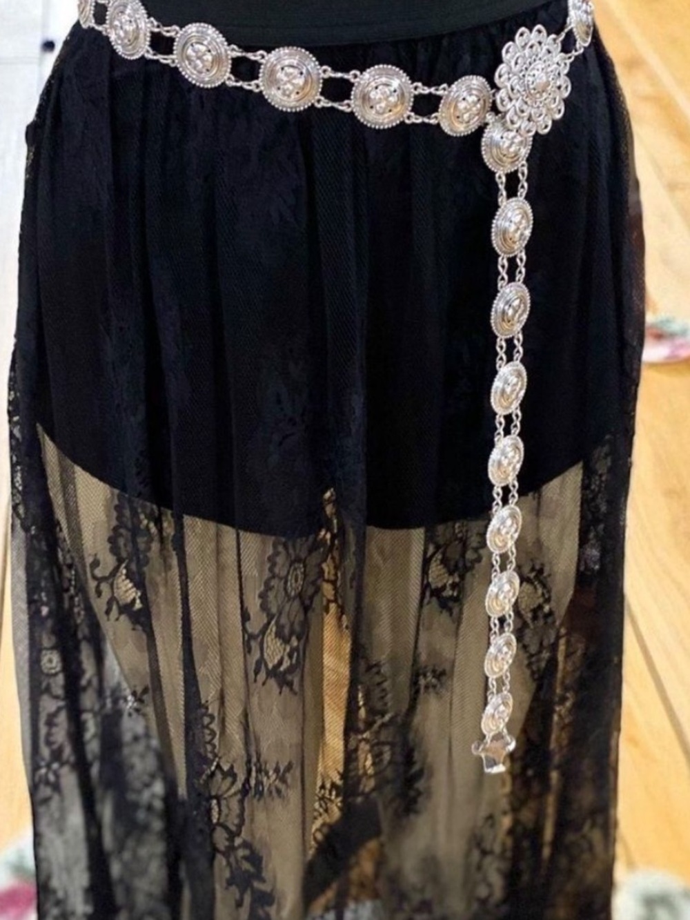 Silver Floral Medallions Tassel Concho Belt NWT - Picture 3 of 3